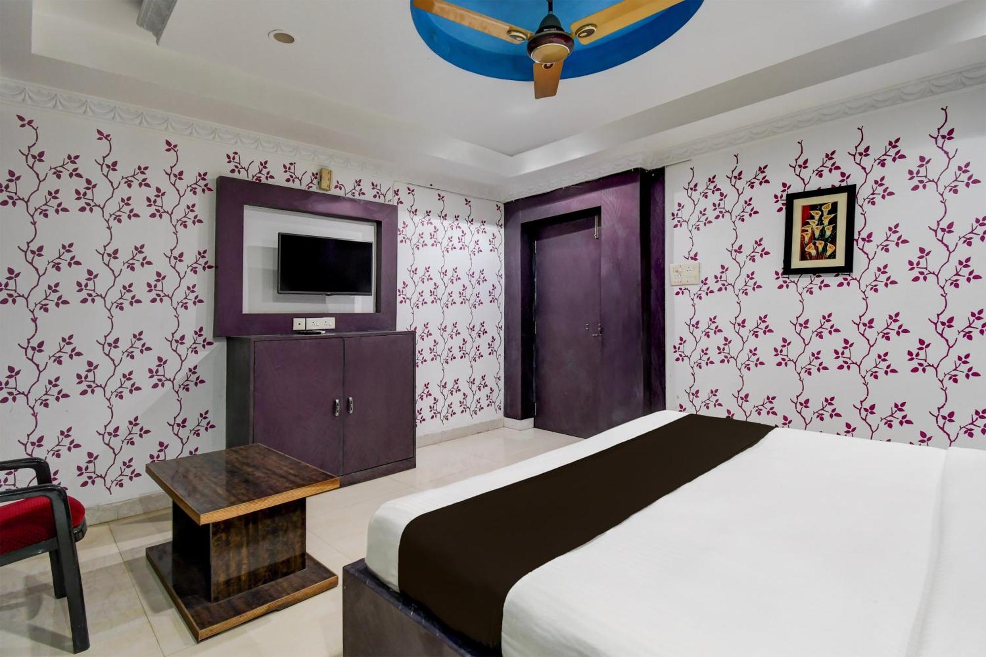 Hotel O Blue Royal Μπουμπάνεσβαρ Εξωτερικό φωτογραφία