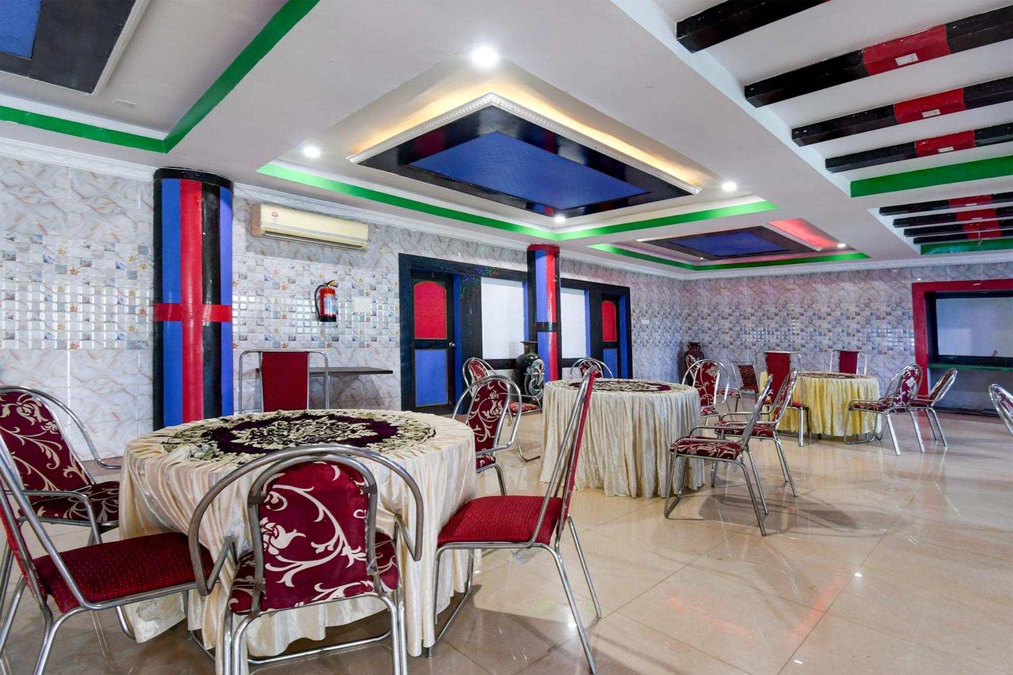 Hotel O Blue Royal Μπουμπάνεσβαρ Εξωτερικό φωτογραφία