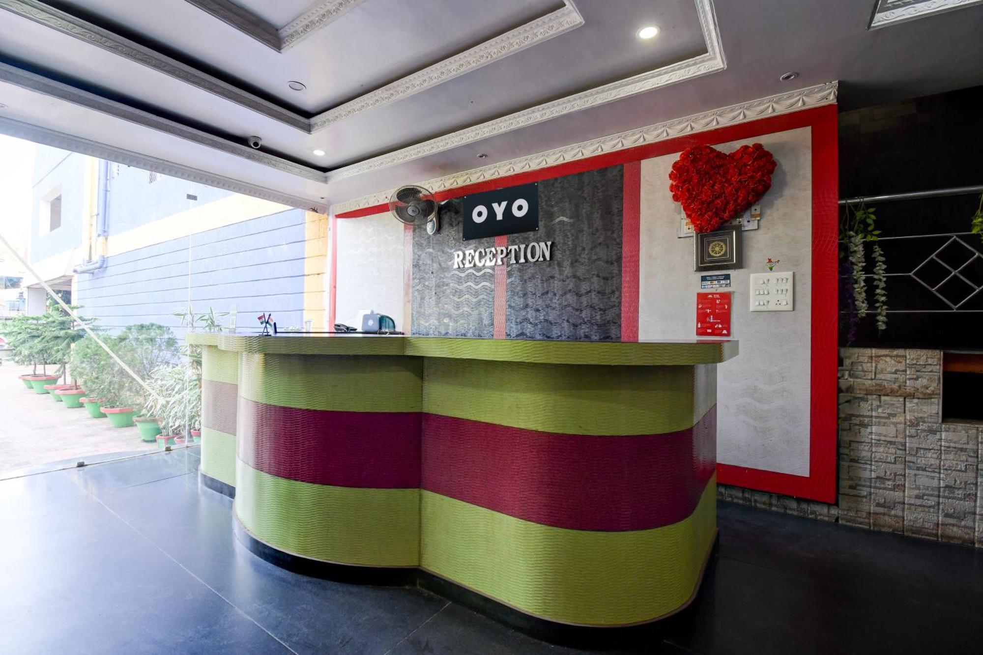 Hotel O Blue Royal Μπουμπάνεσβαρ Εξωτερικό φωτογραφία